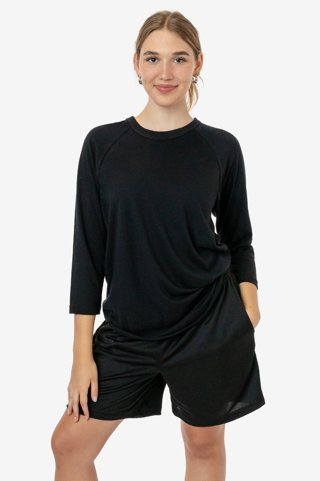 Black/Black [female]