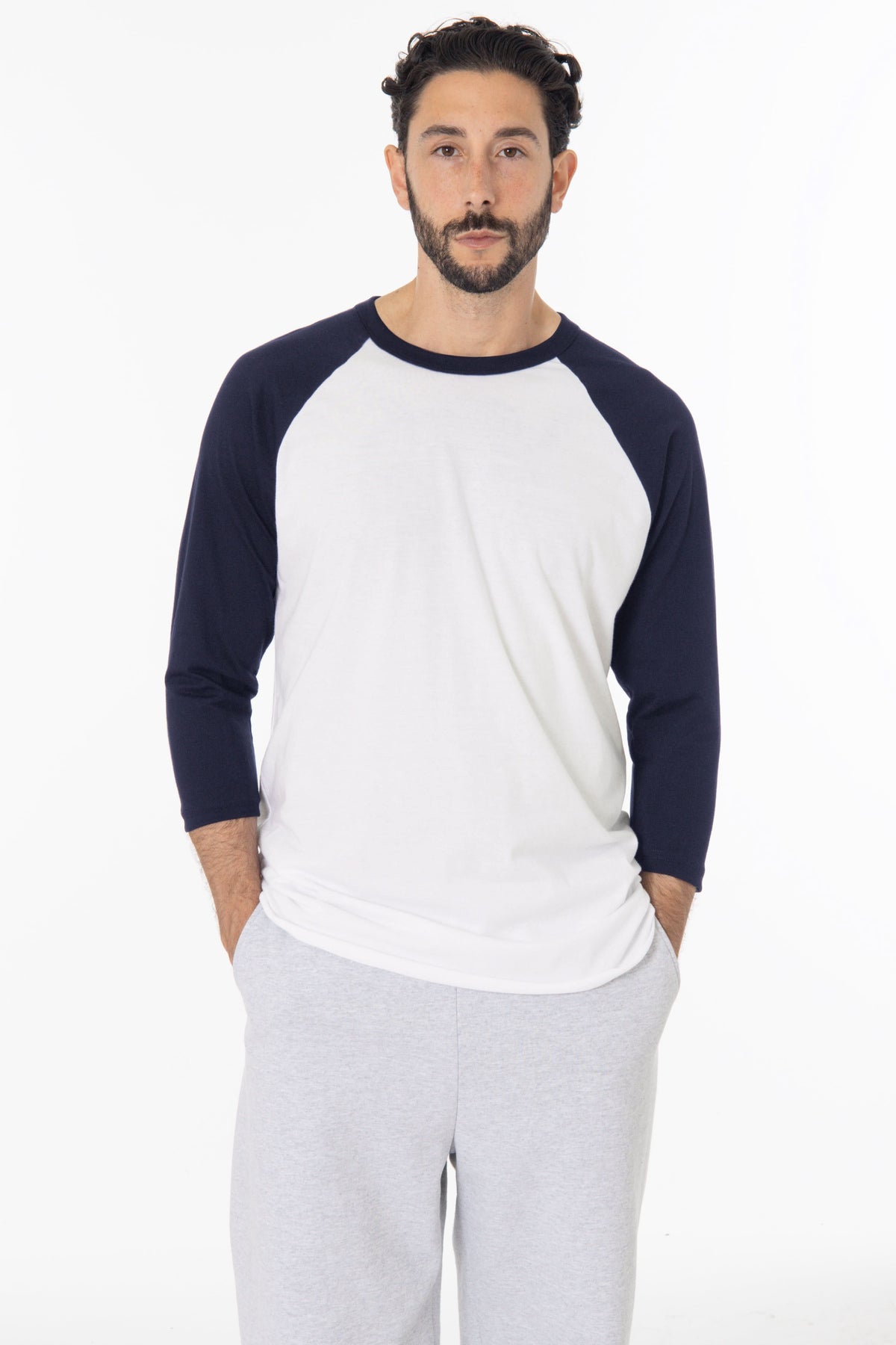 White/Navy [male]